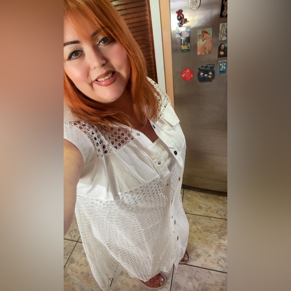 Meet your Posher, Bernadette - Picture 2 of 6